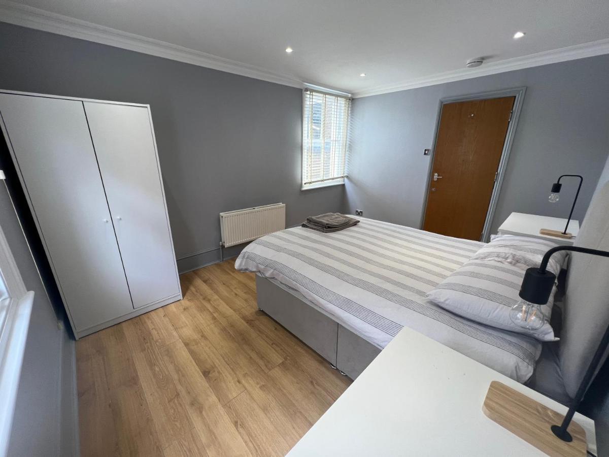 Apartamento Lovely 2-bedroom Victorian Flats *