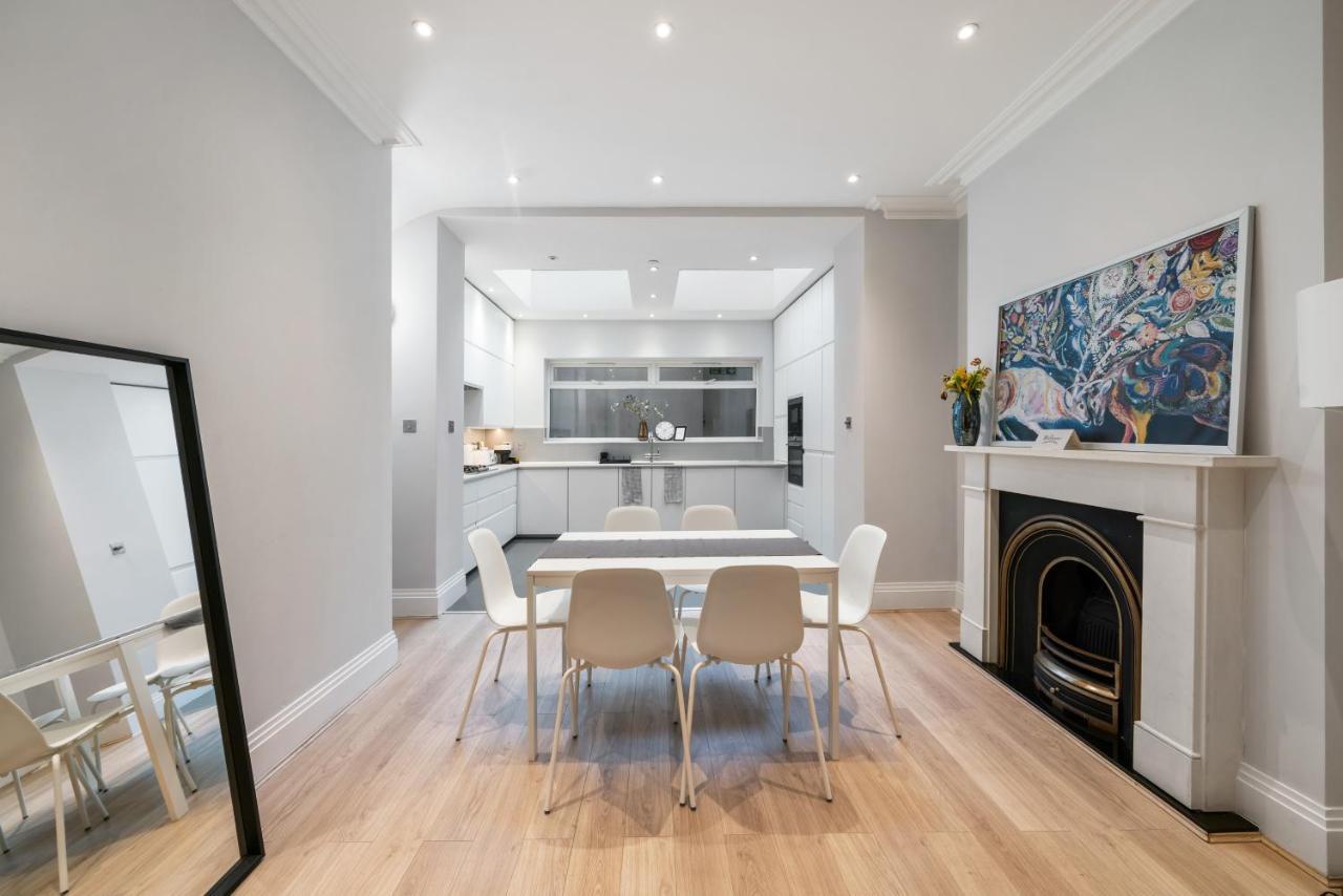 Modern 4 Bedroom Townhouse With Cinema In The Heart Of Se1 * London
