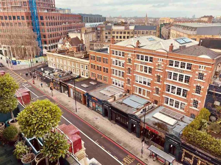 Large 3 Bed 3 Bathrooms Penthouse With Terrace And Views In Londen