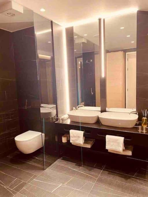 Appartement Large 3 Bed 3 Bathrooms Penthouse With Terrace And Views In