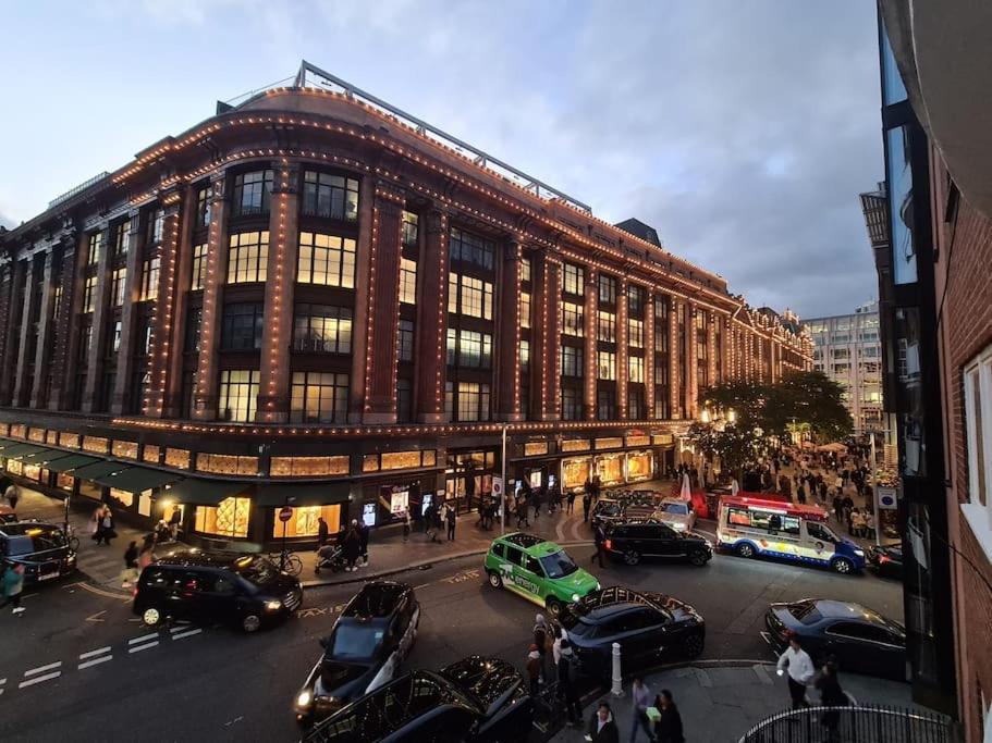 Appartement Knightsbridge Opposite Harrods Large Self Contained 1 Bedroom Londen
