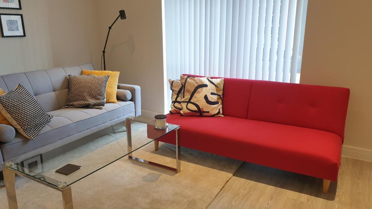 Apartment Gorgeous Apartment, 5 Mins From Canada Water, Not Lewisham As Listed!