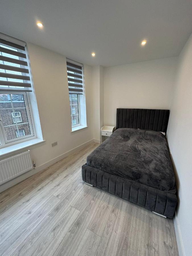 The Walworth Retreat- Cozy Flats In Leilighet London