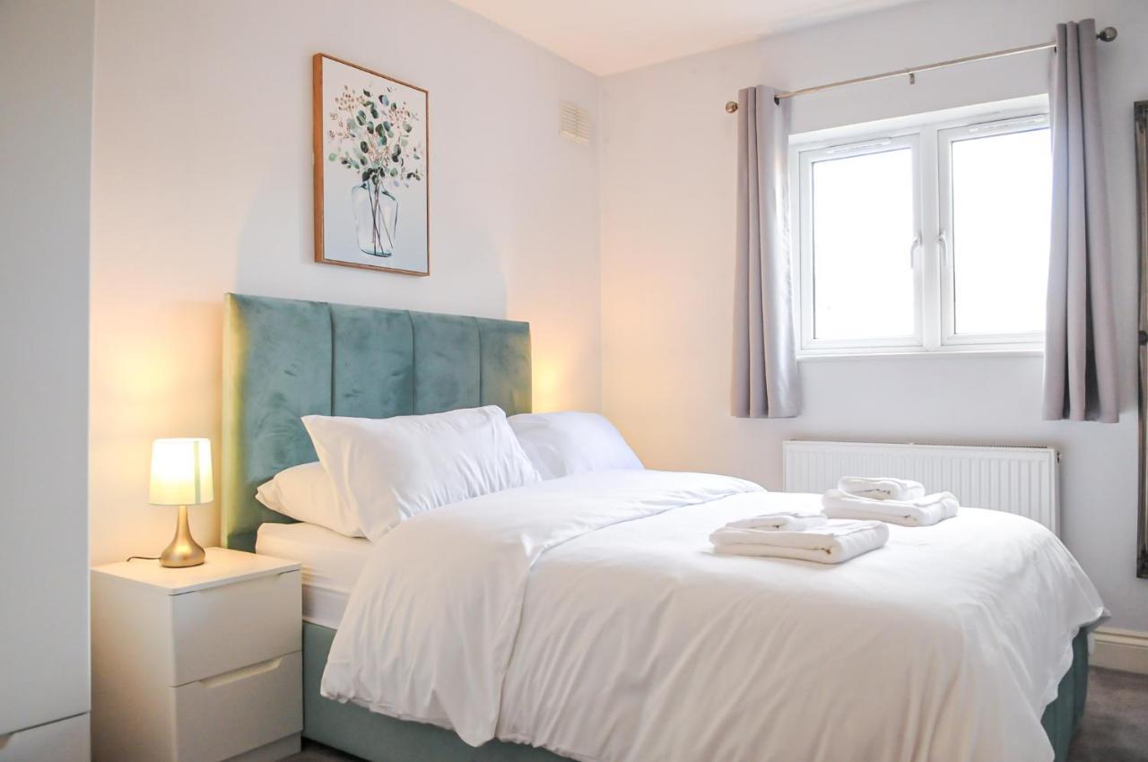 Apartamento Luxury 5 Star - Parking, Garden, Nr Greater Metro Stations *