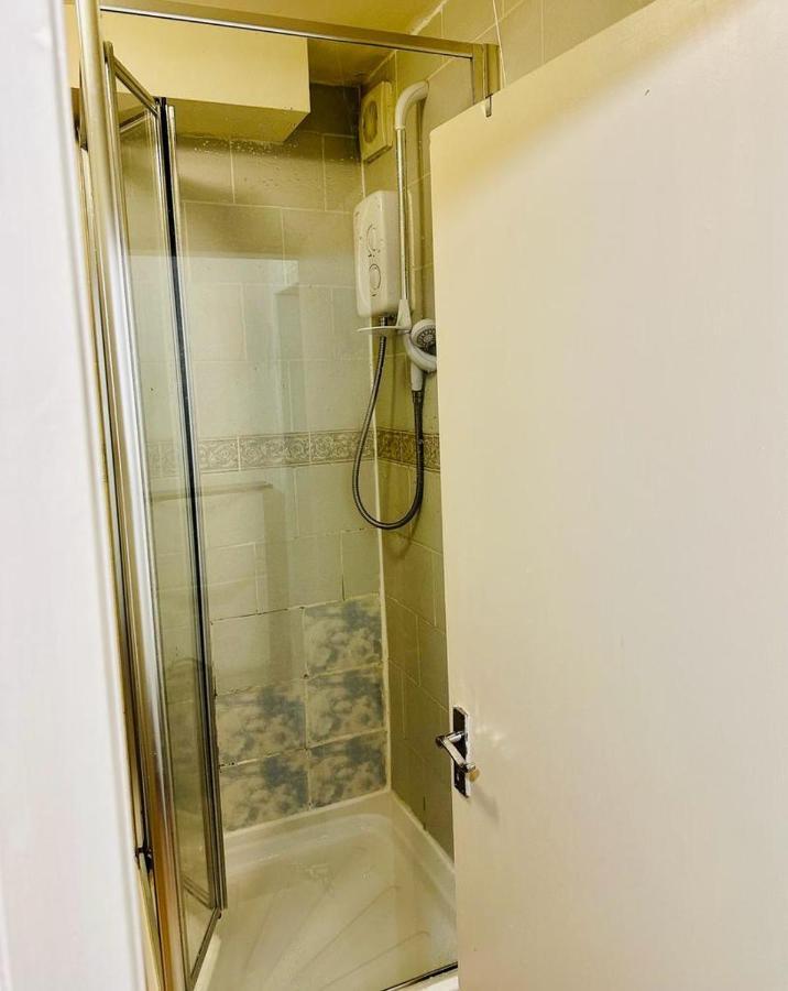 Premium Studio Flat 03 In Appartement Londen