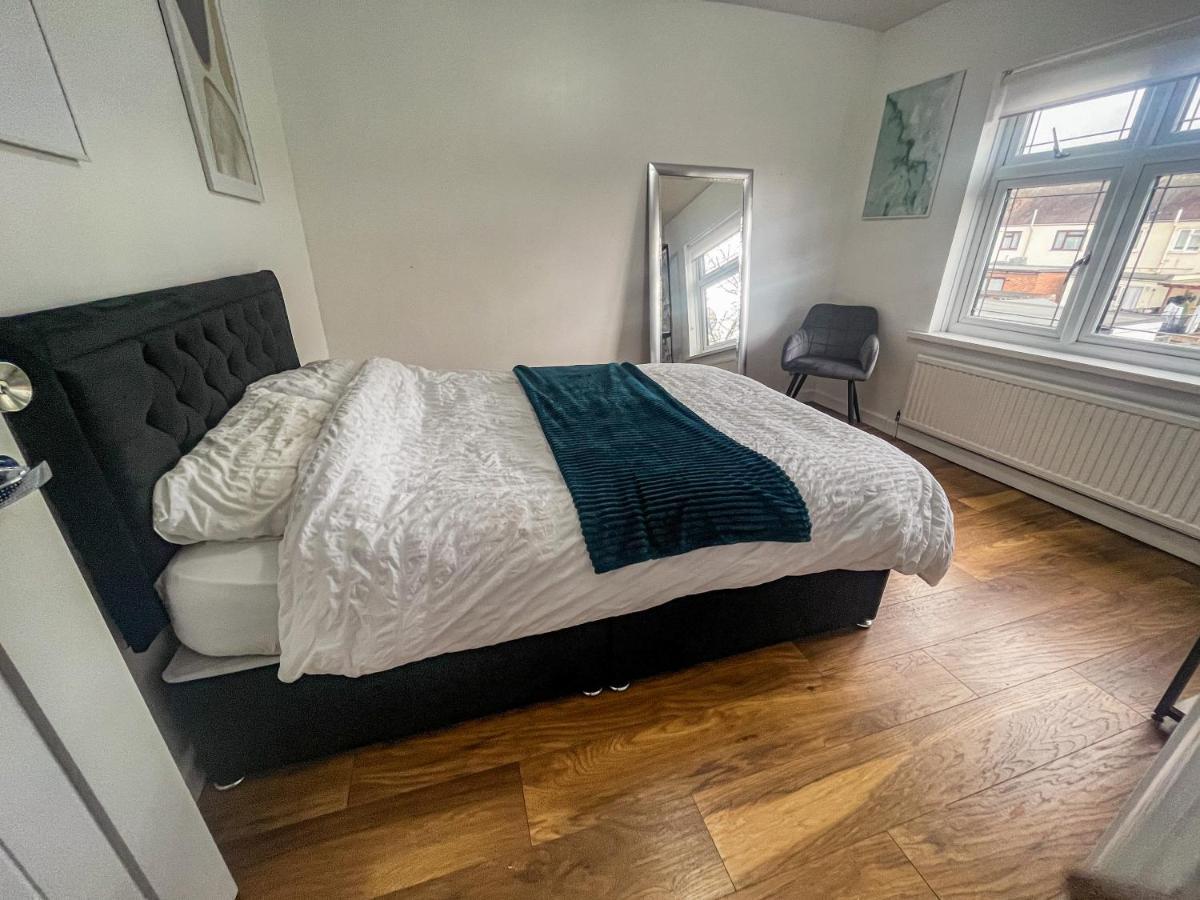 Swanky Townhouse In The Heart Of East Holiday home *