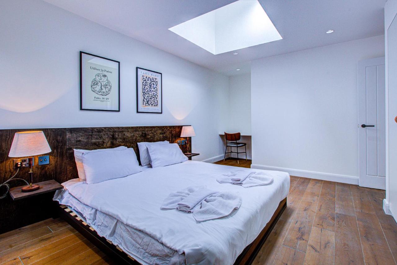 Leilighet Beautiful 3-bedroom House Just Minutes From Queen's Park Tube London