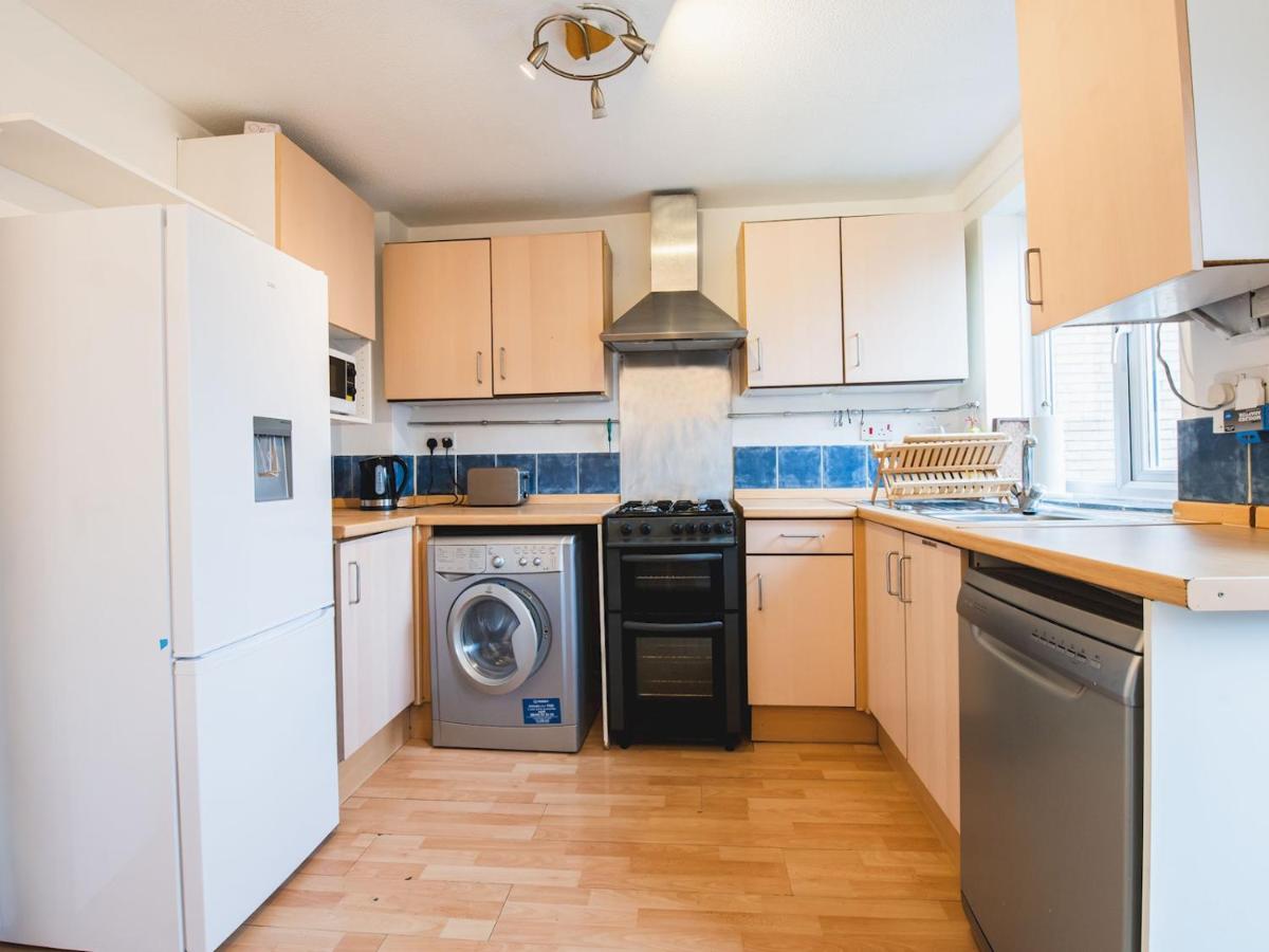 Pass The Keys Cosy Se House Near Tube Line Holiday home London