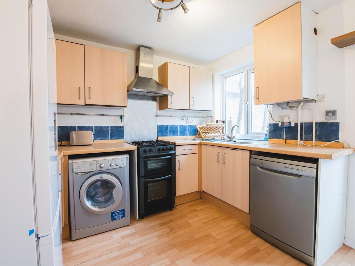 Pass The Keys Cosy Se House Near Tube Line Holiday home *