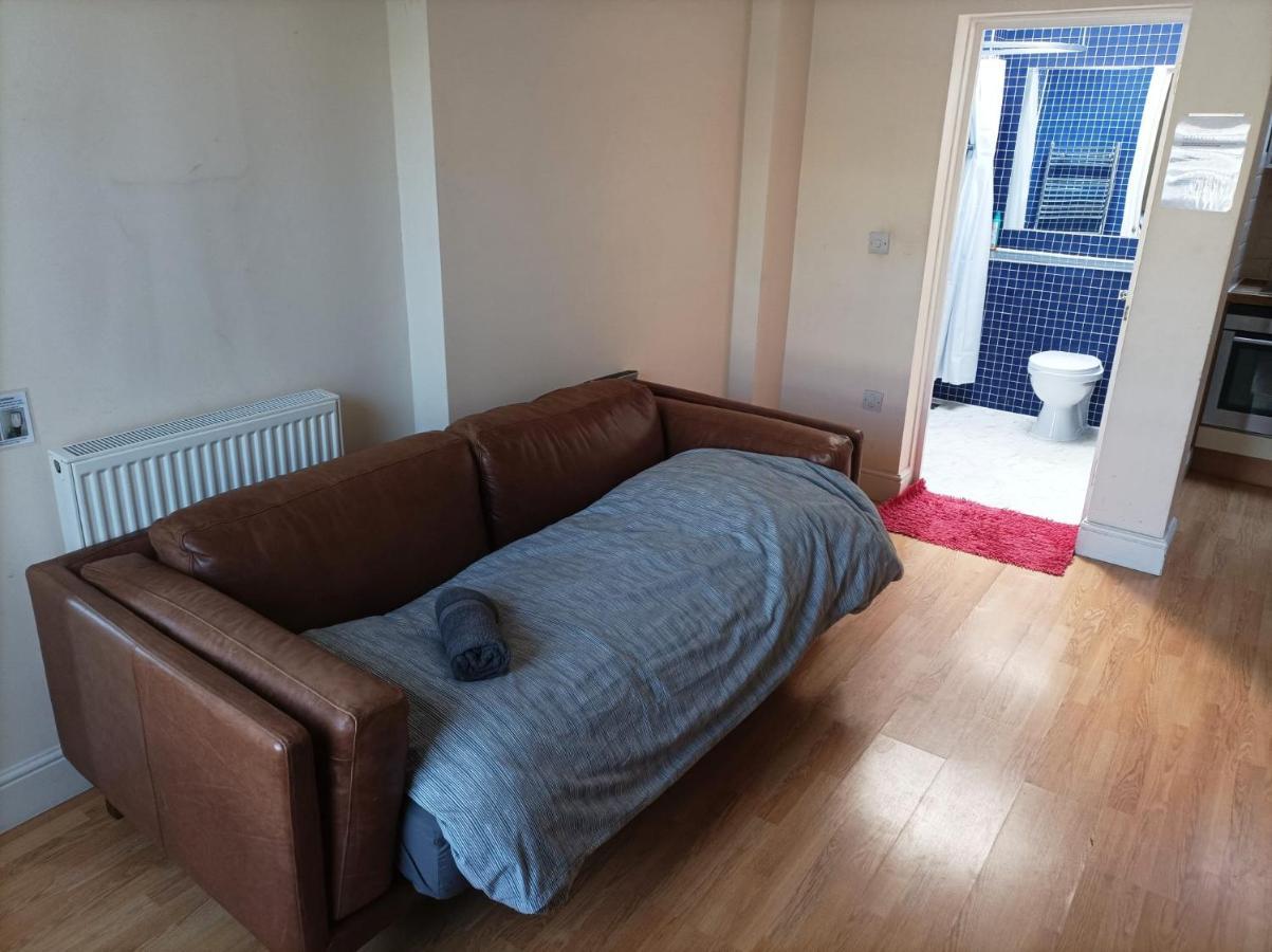 Self-contained Private Unit 1 * Londres