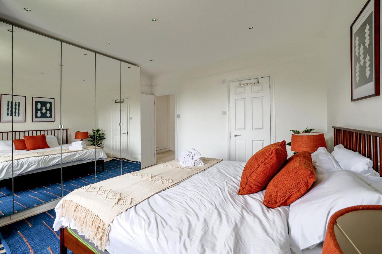 Apartment 3bdr Penthouse In Notting Hill W/ Access To Private Garden