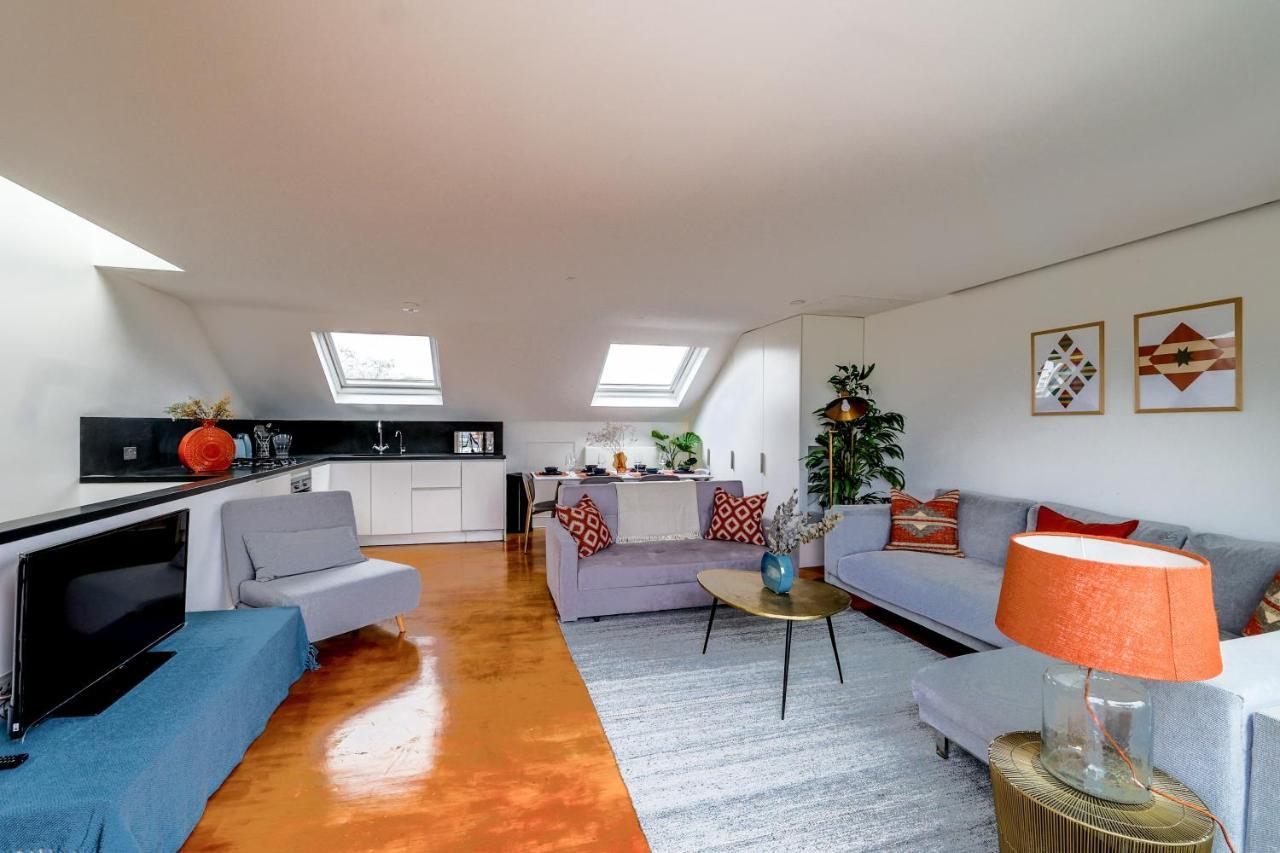 3bdr Penthouse In Notting Hill W/ Access To Private Garden Apartment