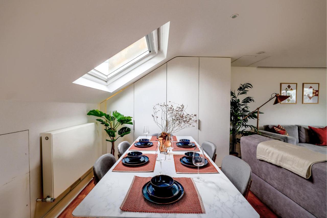 Apartment 3bdr Penthouse In Notting Hill W/ Access To Private Garden