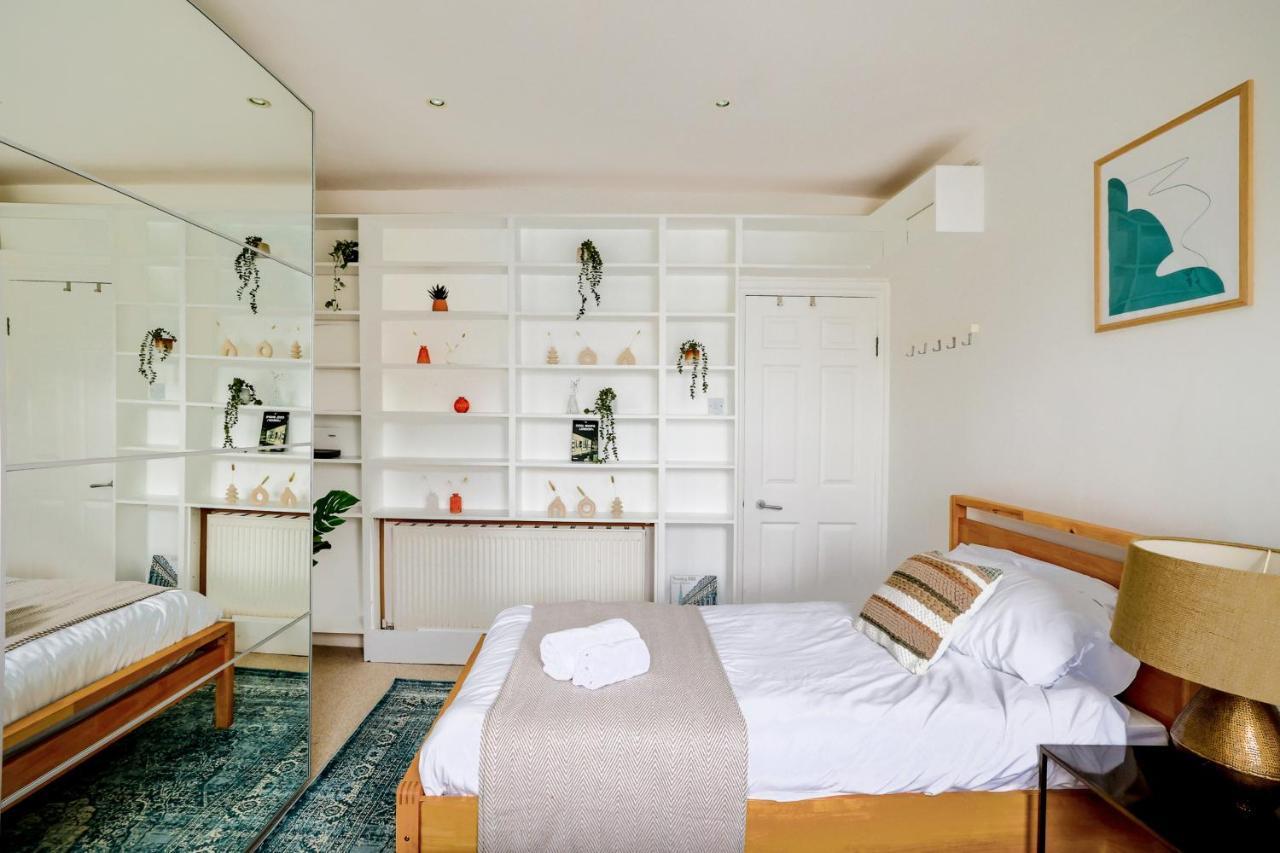 Apartment 3bdr Penthouse In Notting Hill W/ Access To Private Garden *