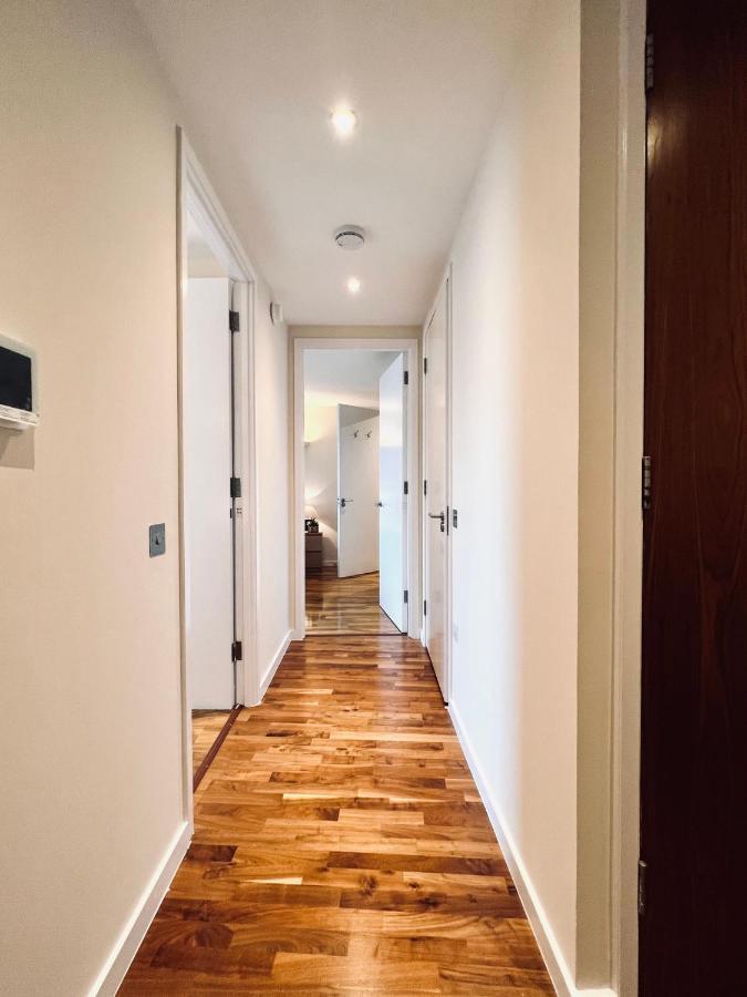 Appartement Canary Wharf, E14 9pw, 2 Bedroom