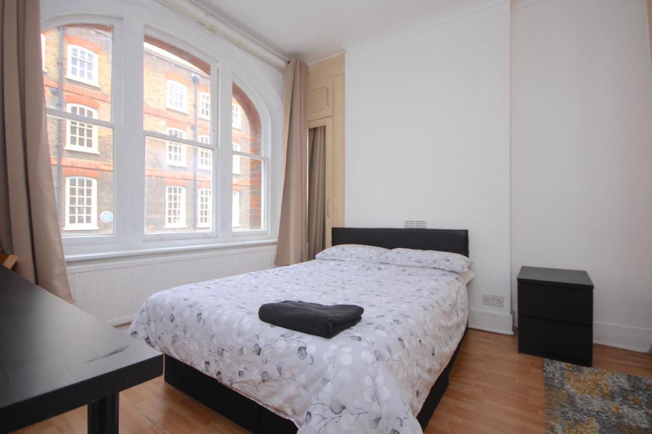 Great Flat Located In Trendy Soho