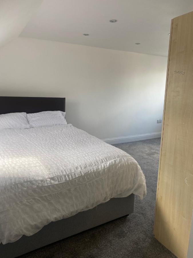 Cosy House In Newham Privatunterkunft *