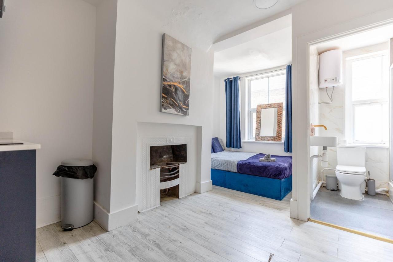 Bricklane Art Apartment London