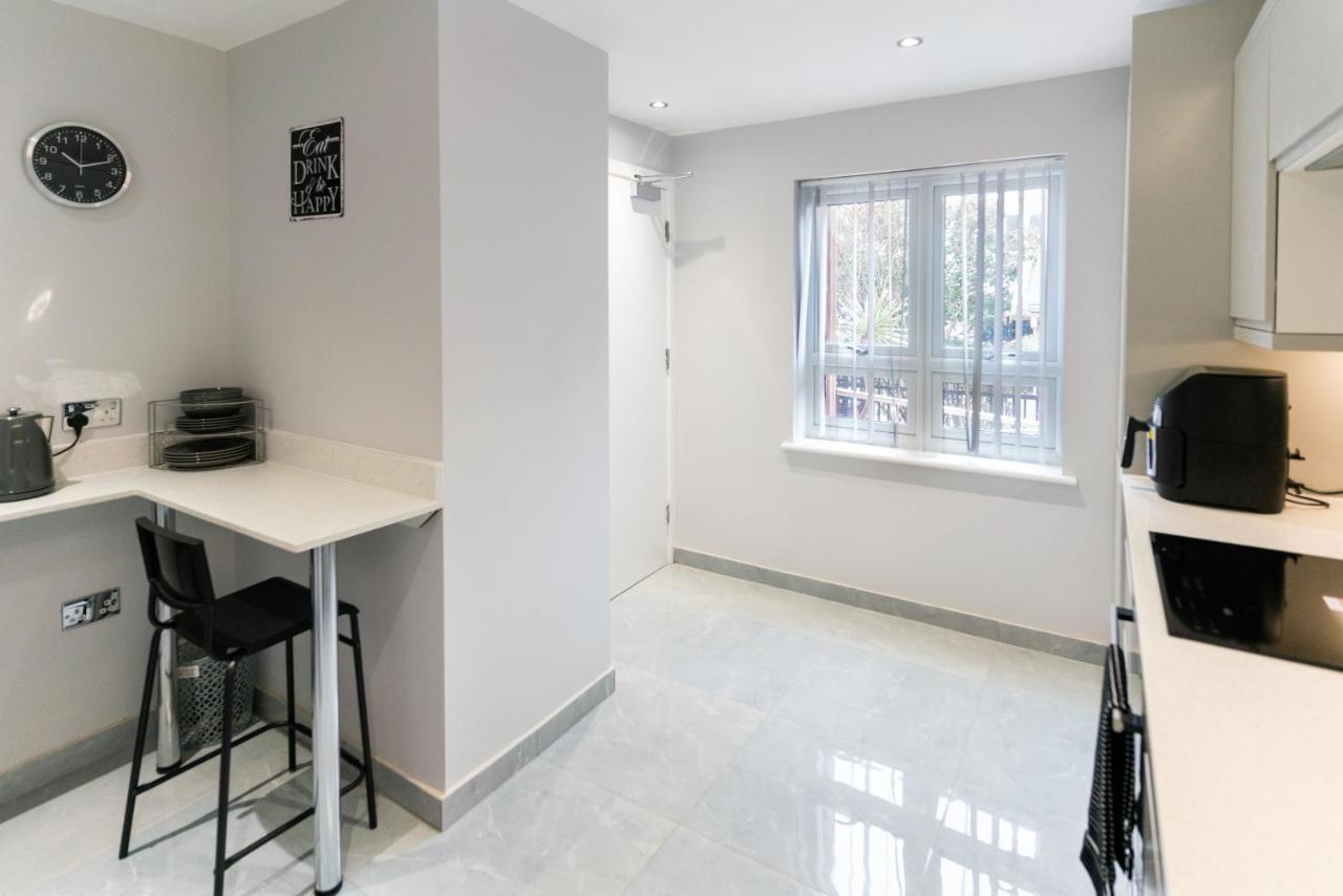 Luxury 5bd Guest house London