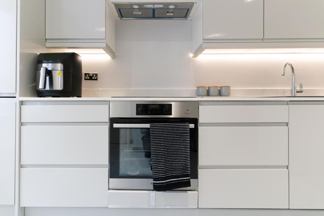 Guest house Luxury 5bd London