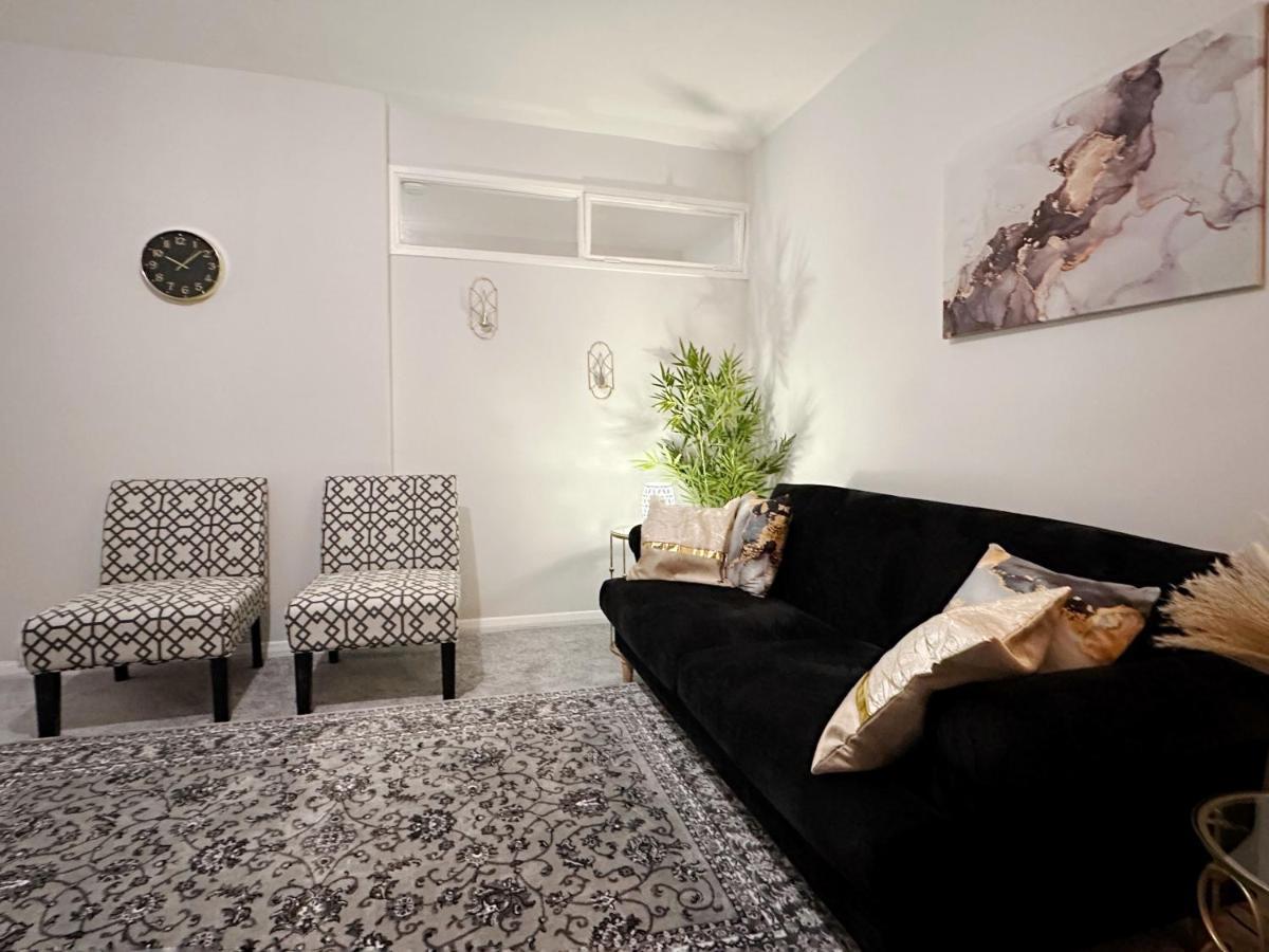 Zoey Place Near Thames River - 2 Double Beds, 1 Single Bed, Spacious, Ideal For Families London