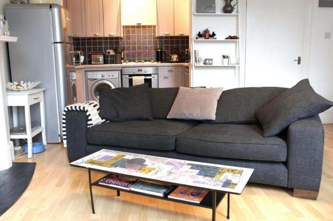 Apartment Trendy 2bd Flat In West Hampstead