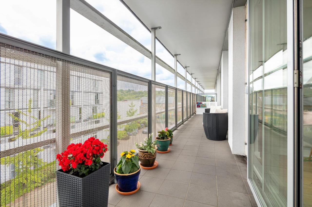 Stunning With Underground Parking! * London