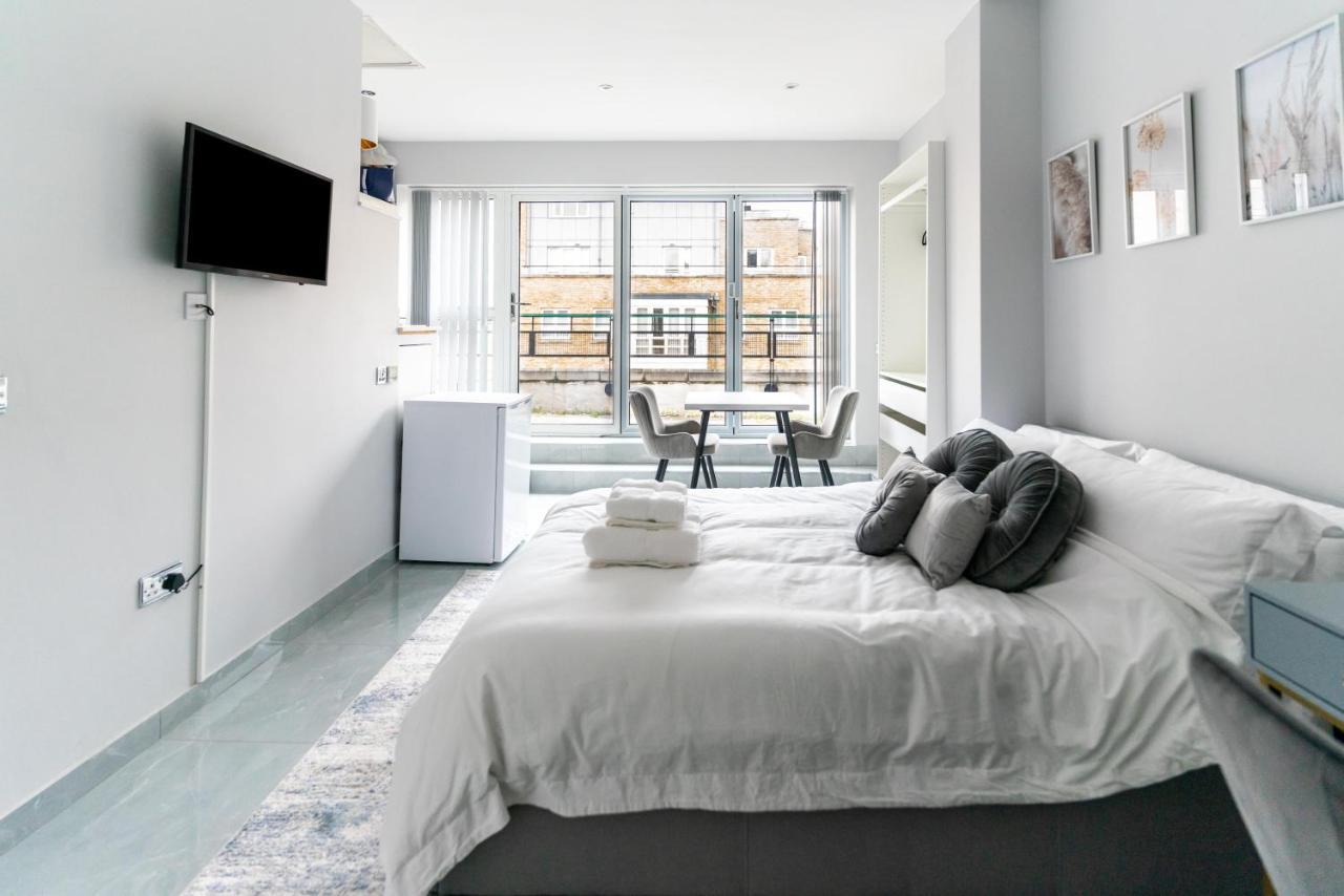 Luxury 5bd Guest house *