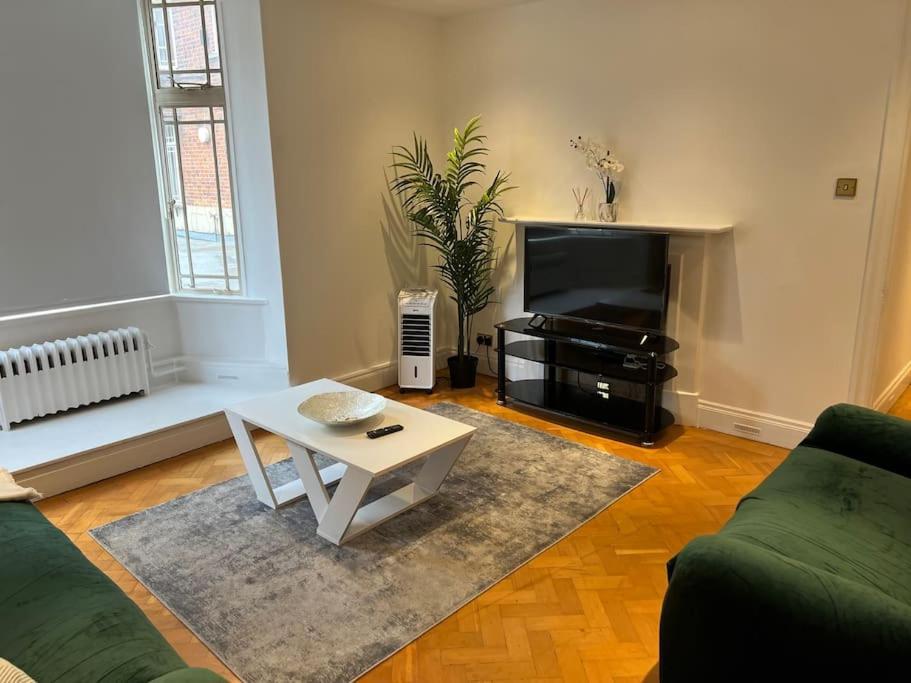 Lovely Apartment- Long Stayer Welcome Apartment *