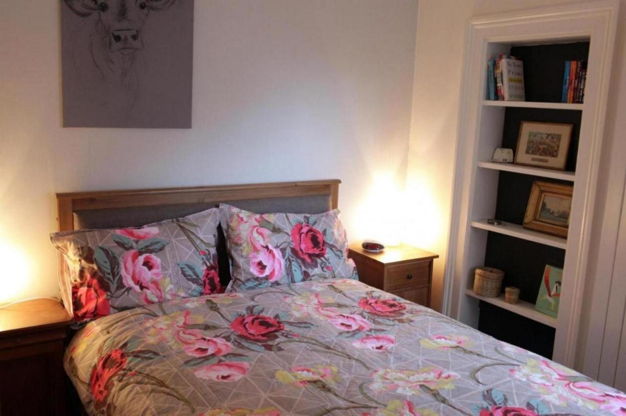 Trendy 2bd Flat In West Hampstead Apartment