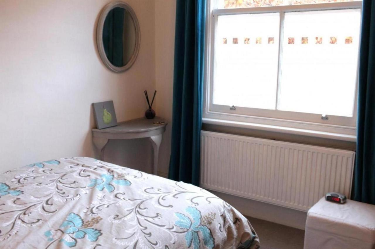 Apartment Trendy 2bd Flat In West Hampstead *