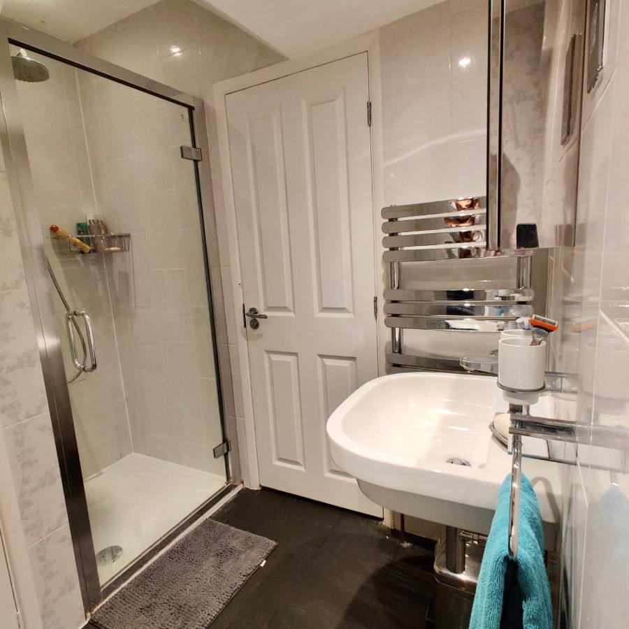 1 Bed Flat Near Little Venice And Paddington * London