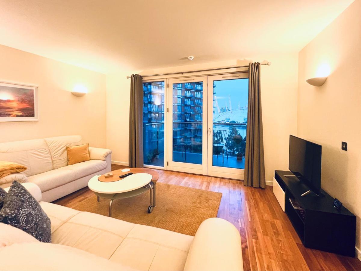 Canary Wharf, E14 9pw, 2 Bedroom *