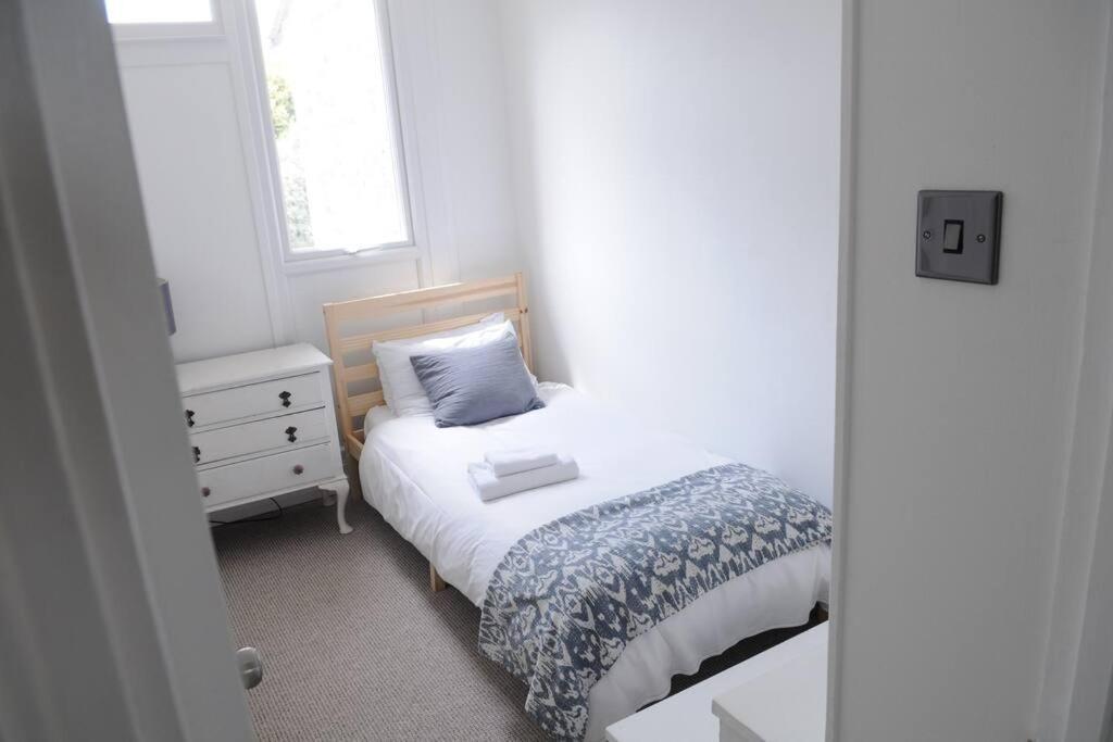 Holiday home Light Filled Mid- Century 3 Bed In Dulwich London
