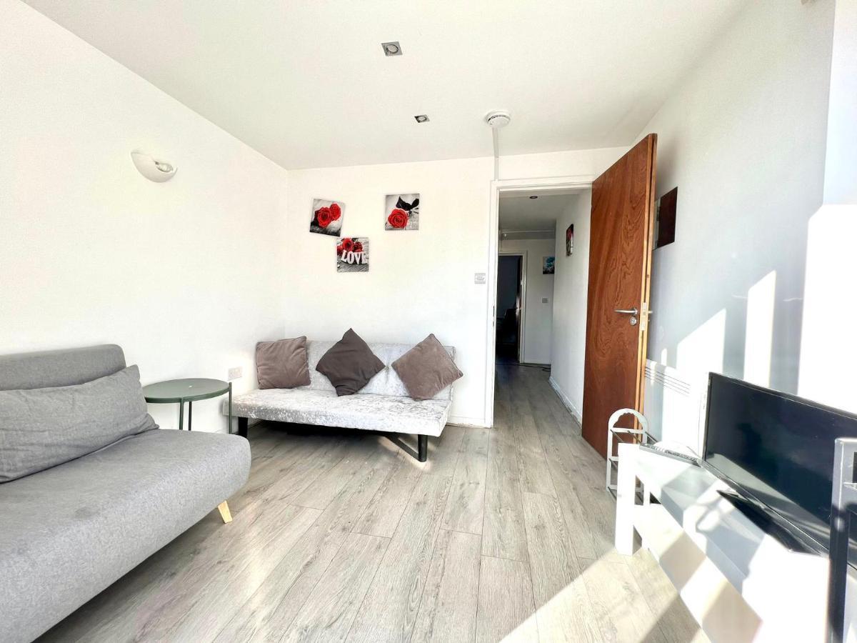 Kings Cross Apartment London