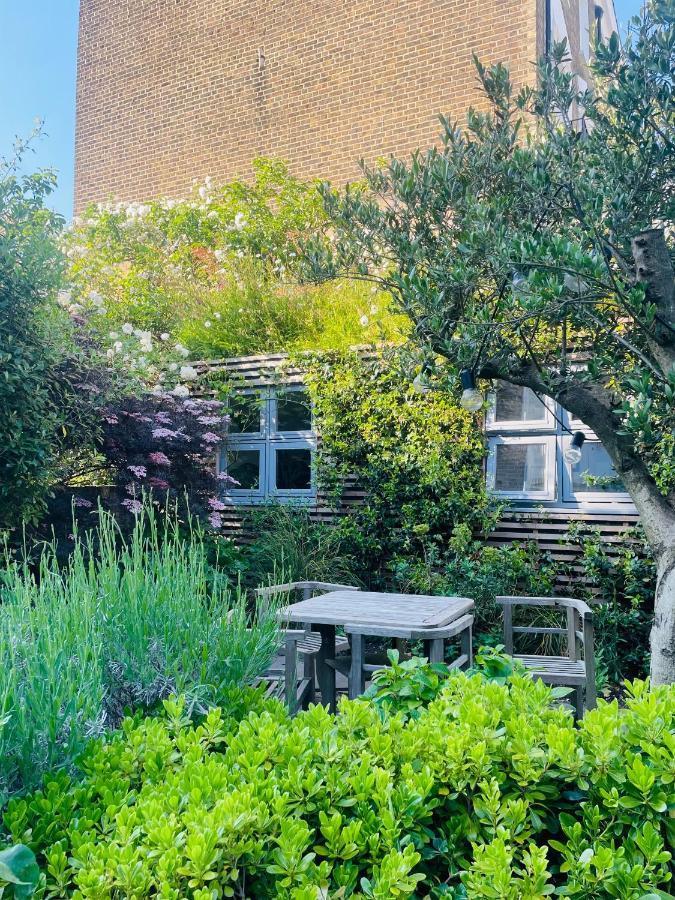 Guest house Camden Town Garden London
