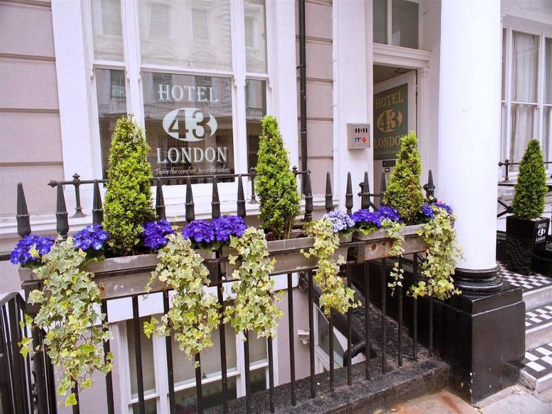 Nox Kensington Gardens Aparthotel 4*
