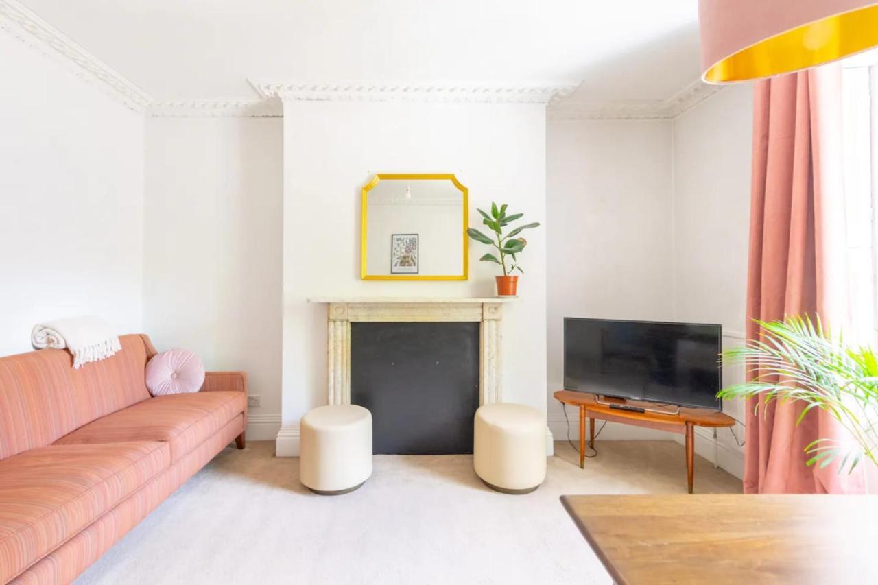 Charming & 2bd Flat - Islington * Londen