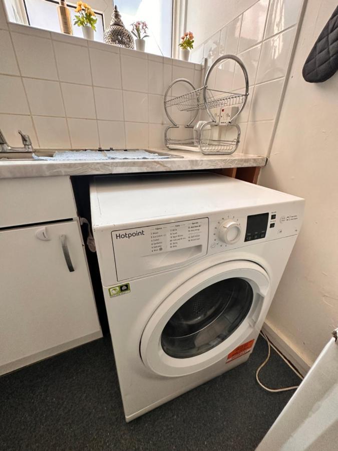 2 Amazing Double In Whitechapel Gasthof *