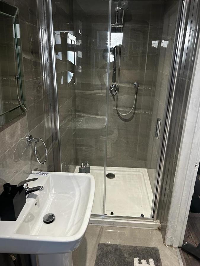 Acton 2 Bedroom With Two Bathrooms Apartamento