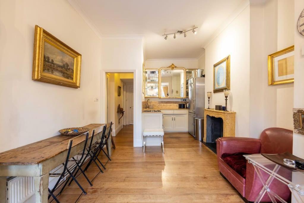 Apartment Golborne Road 3 Bedrooms Antique Rooftop Terrace Flat London