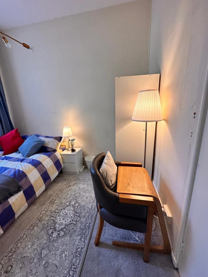 2 Amazing Double In Whitechapel Gasthof