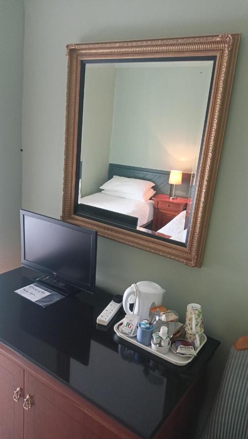 Sergul Hotel London