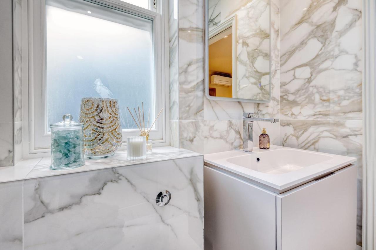 Marble Arch 3-hosted By Sweetstay Apartment