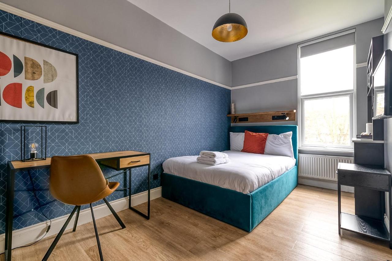 Vonder Kensington 2* London