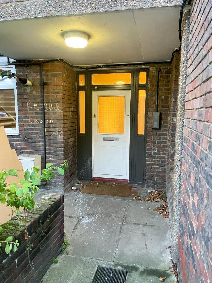 Flat 4, Kingsbury House * Londres