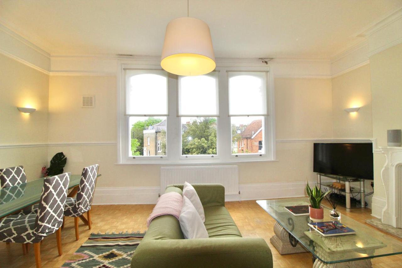 The At Athol House Apartment *