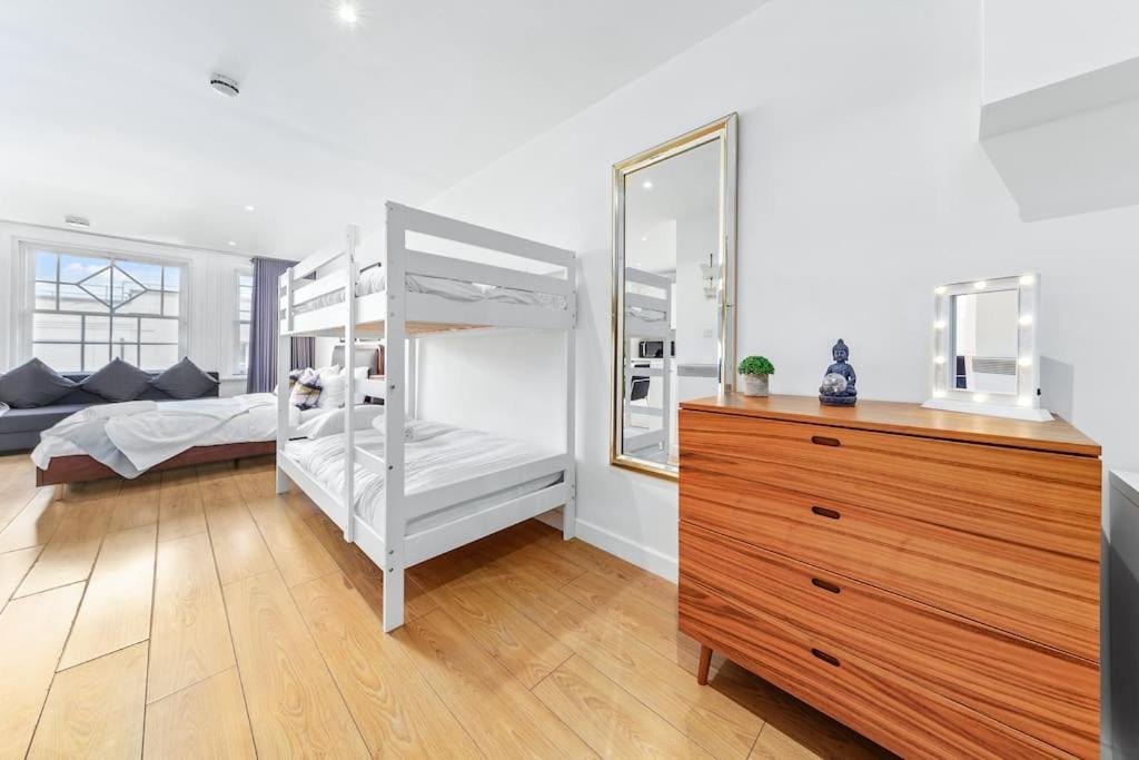 Leilighet Sleep 6 Piccadilly Retreat 1 Bedroom Flat Vr5