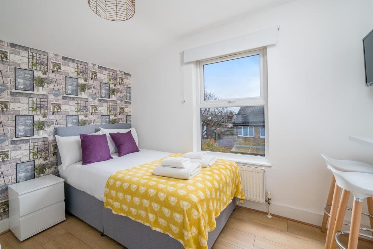 Apartment Walthamstow London