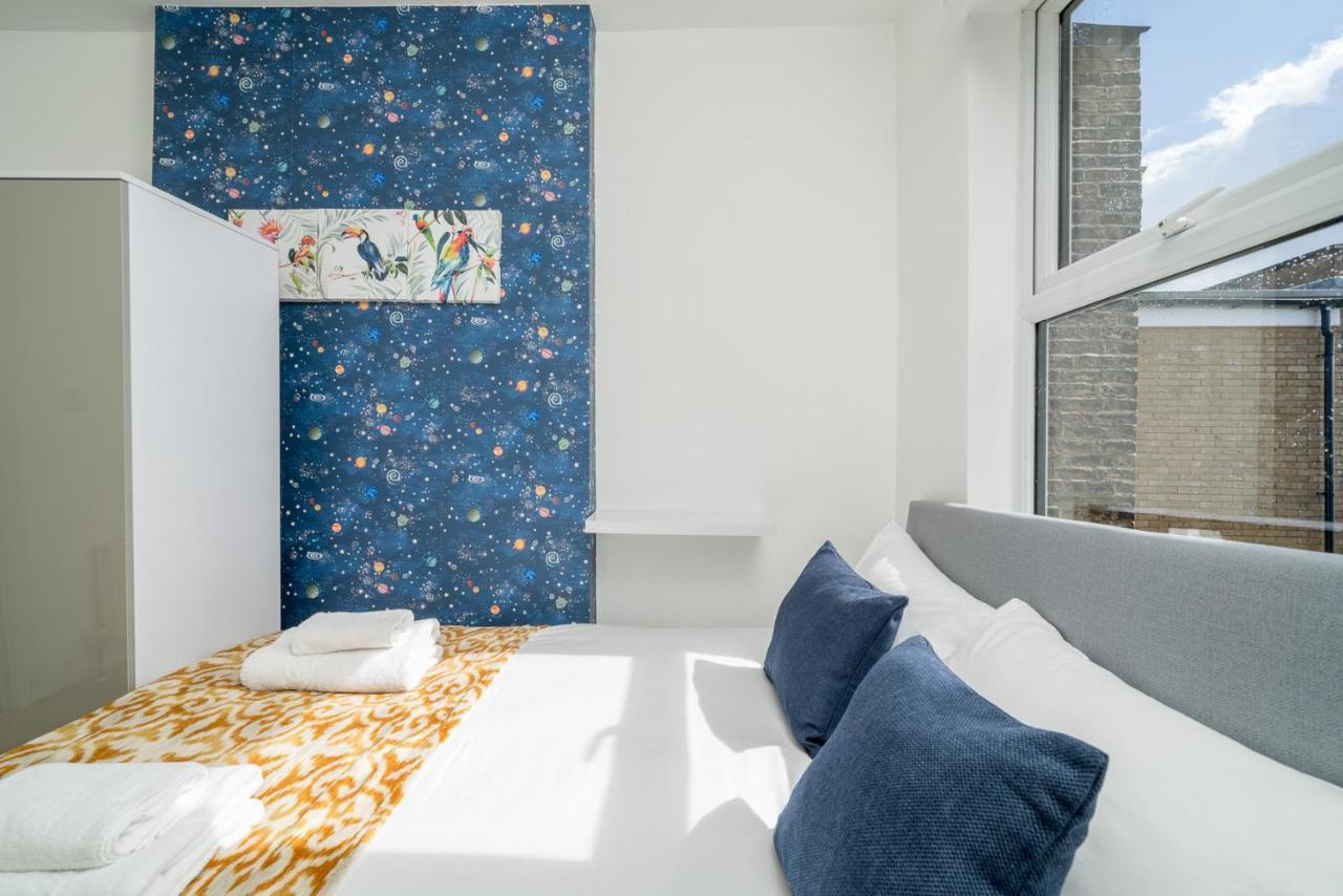 Apartment Walthamstow London